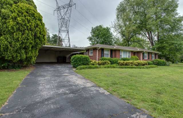 4900 Salem Drive Gallery 2