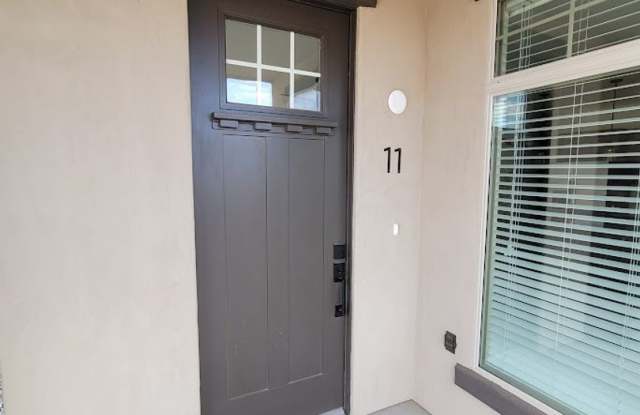 Newer Town Home in Ivins-Half off 1st Month's Rent! Gallery 3