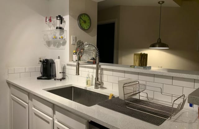4875 White Rick Circle D - 4875 White Rock Circle, Gunbarrel, CO 80301
