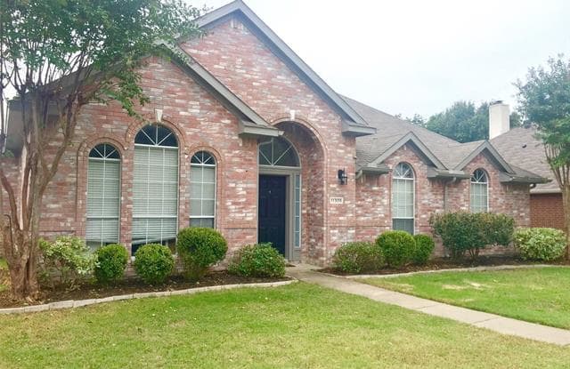 11305 amber valley - 11305 Amber Valley Drive, Frisco, TX 75035