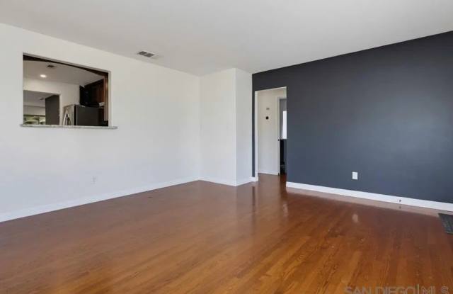 4044 Vista Grande Dr. Gallery 4