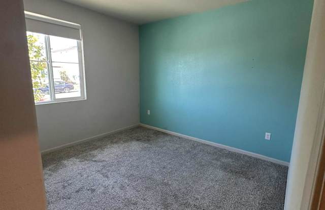 2061 Rosewood Drive photos photos