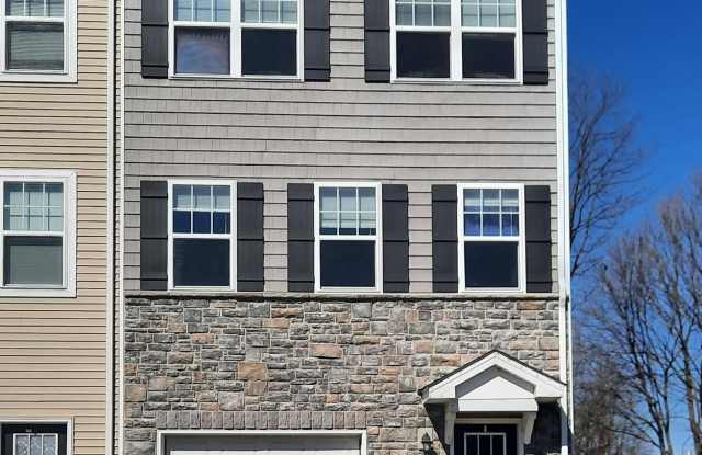 723 ADMIRALS QUAY Drive - 723 Admiral's Quay Drive, Cumberland County, PA 17050 723 ADMIRALS QUAY Drive - 723 Admiral's Quay Drive, Cumberland County, PA 17050