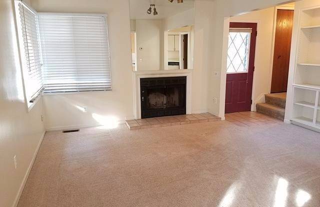 100 Tulip Tree Court Gallery 3