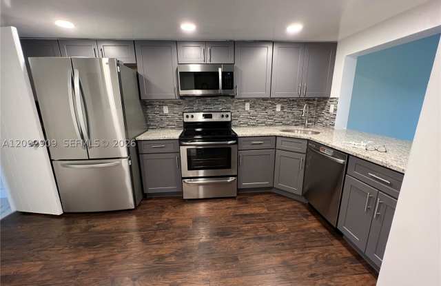 6655 Racquet Club Dr Gallery 4