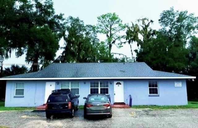 11 NW 21ST PL - 11 Northwest 21st Place, Ocala, FL 34475