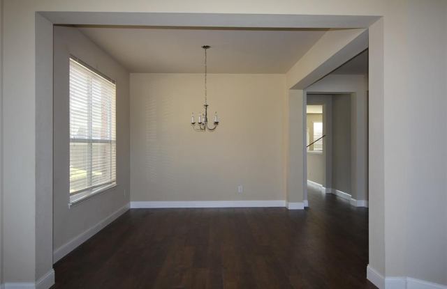11799 Stephenville Drive Gallery 3