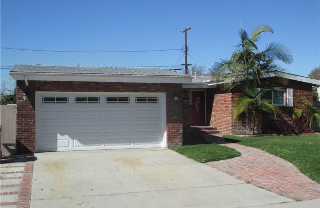 2281 Faust Avenue - 2281 Faust Avenue, Long Beach, CA 90815