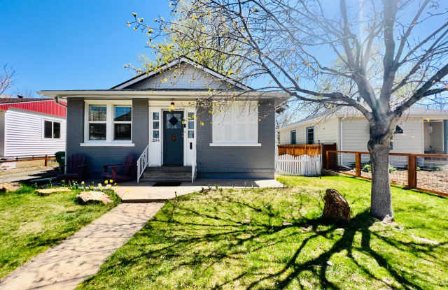 $0 DEPOSIT OPTION, CHARMING 3 BED 2 BATH TRADITIONAL BRICK HOME!! HUGE YARD, DETACHED GARAGE, COMPLETELY REMODELED, IN THE HEART OF ENGLEWOOD!!! photos photos