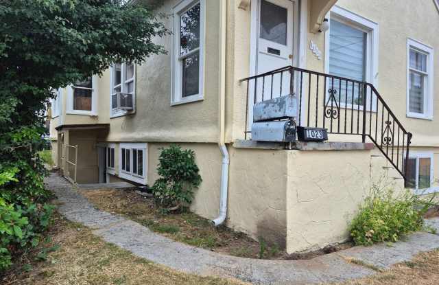 Cozy 1 bedroom close to Seattle Ferry and PSNS photos photos