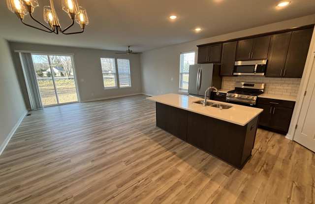 3906 18th Place - 3906 18th Street, Kenosha, WI 53144
