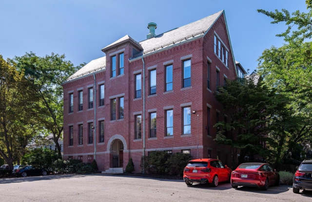 609 State Street Gallery 1