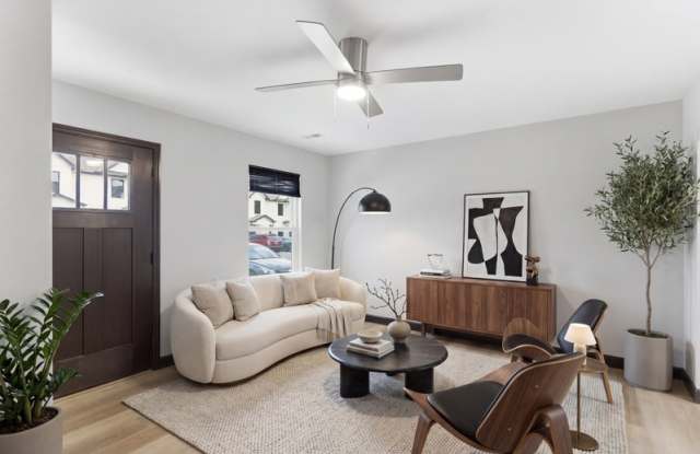 Delaney Way- 113 Gallery 3