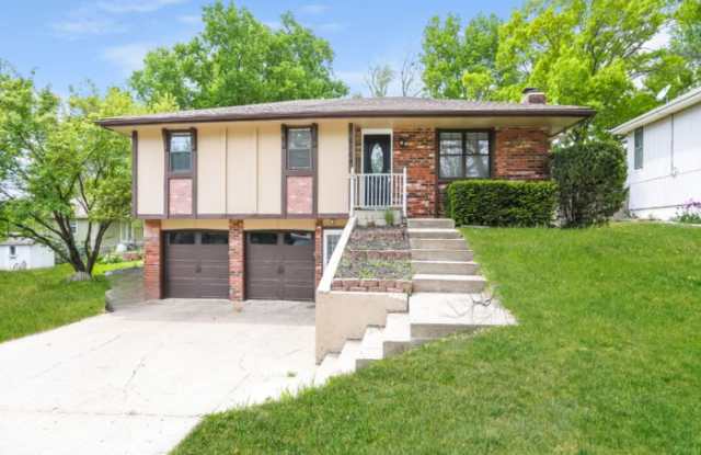 6704 Northwest Hidden Valley Road photos photos