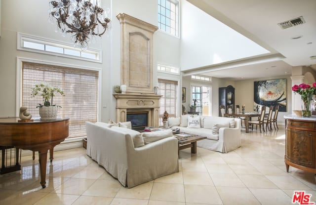 125 S REXFORD DR - 125 South Rexford Drive, Beverly Hills, CA 90212