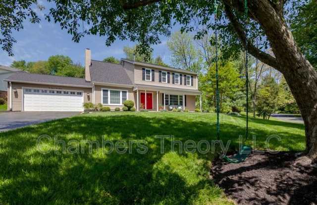 10300 Saddleview Ct. - 10300 Saddle View Court, Wolf Trap, VA 22182