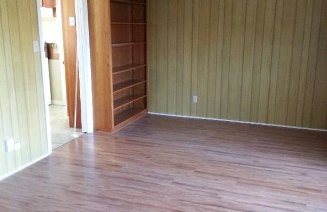 1608 Forest Hill Dr Gallery 4