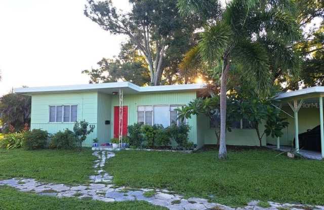 533 45TH STREET N photos photos