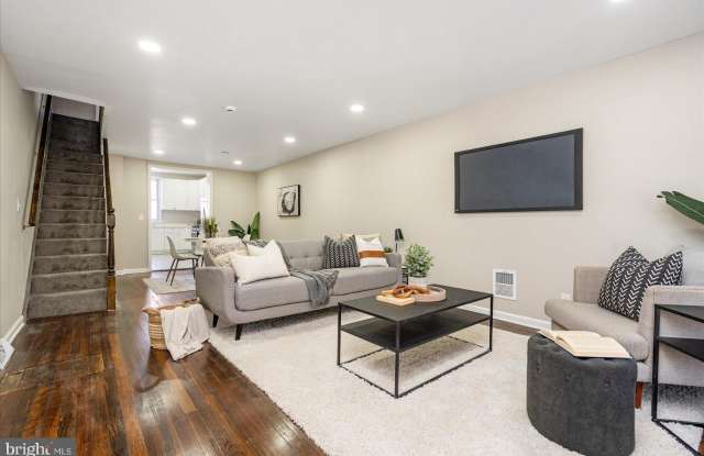 4323 FALLS ROAD photos photos
