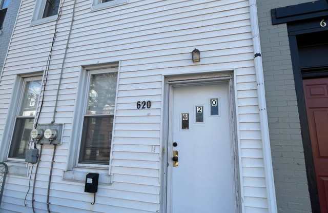 4 Bedroom 1.5 Bath, Renovated House in Pottstown photos photos