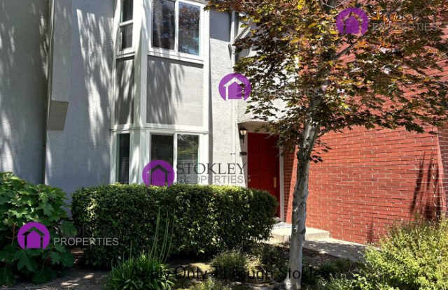 2712 Walnut Boulevard photos photos