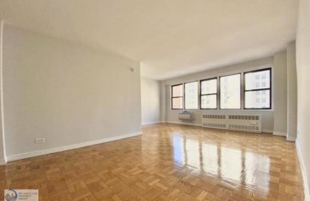 200 East 15th Street - 200 East 15th Street, New York City, NY 10003