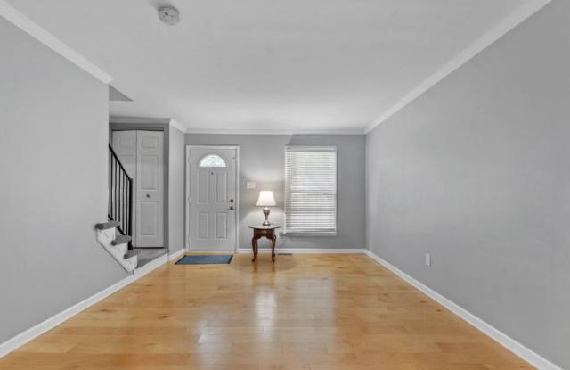 8519 Ramort Dr Gallery 2