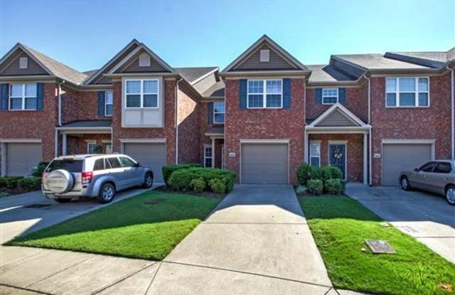 Brentwood Town home for lease photos photos