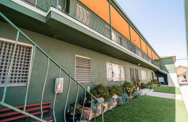 3024 E 3rd Street - LA RE 1 LLC Gallery 3