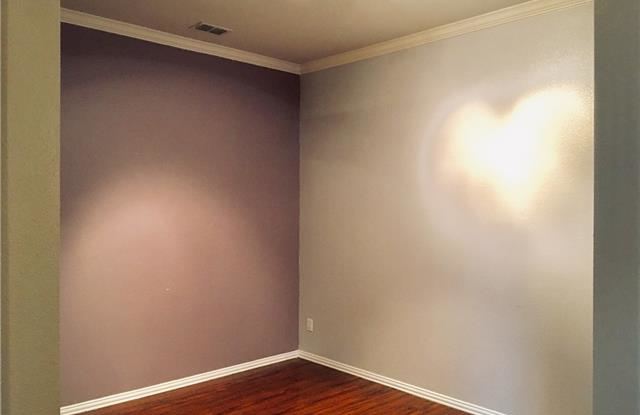 929 Oriole Drive Gallery 4