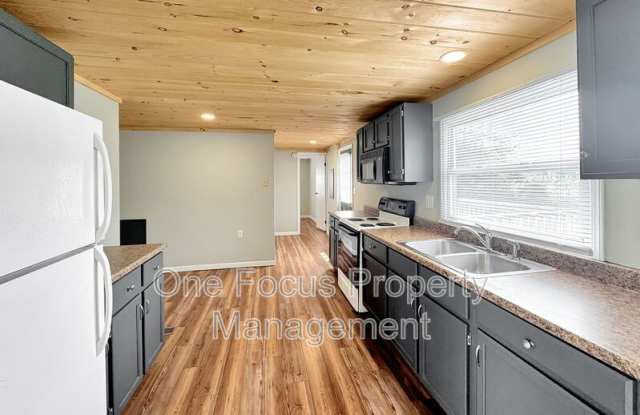 220 Peach Street photos photos