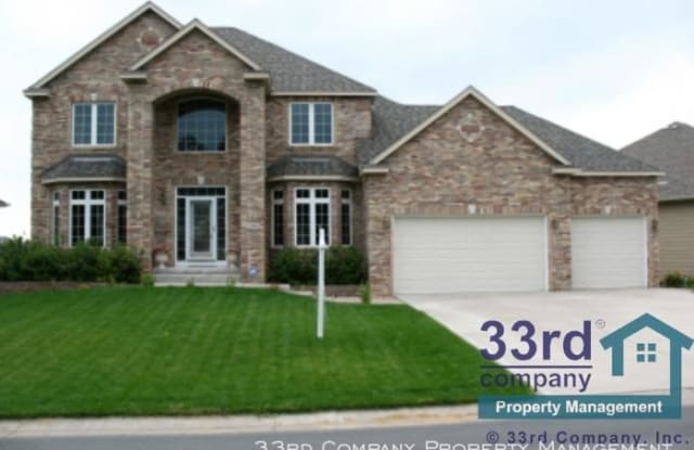 2082 Arnold Palmer Drive - 2082 Arnold Palmer Dr, Blaine, MN 55449