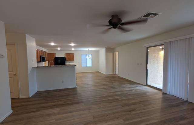 42384 West Bunker Drive Gallery 4