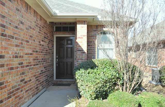 431 Marshall Way Gallery 2