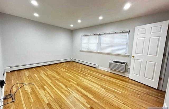 391 Park Street - 391 Park Street, Hackensack, NJ 07601