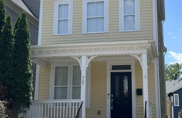 527 Dubois Court photos photos