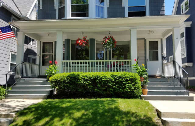 3272-74 N. Hackett Ave. photos photos