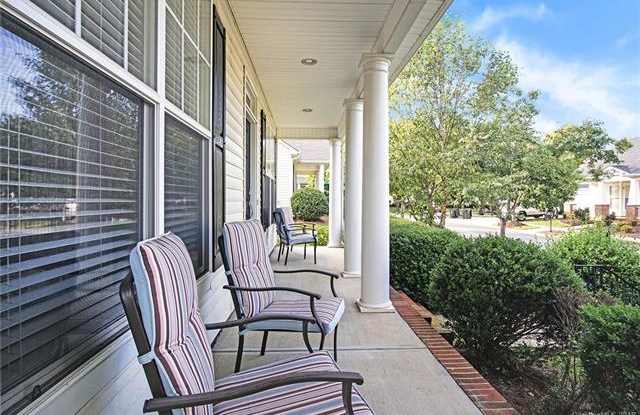 15747 Chipping Drive Gallery 3