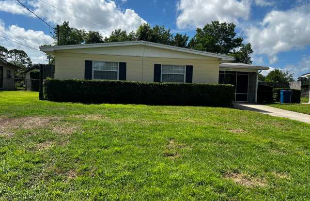 3/2 on Inez Drive photos photos