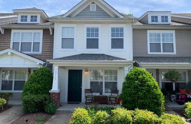 2 Bedroom Townhouse with Easy Access to I40 photos photos 2 Bedroom Townhouse with Easy Access to I40 photos photos