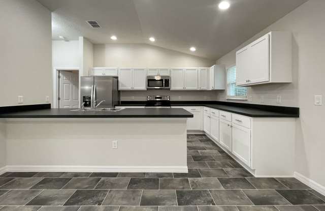 13585 SW 40th Circle, Ocala, FL 34473 Gallery 3