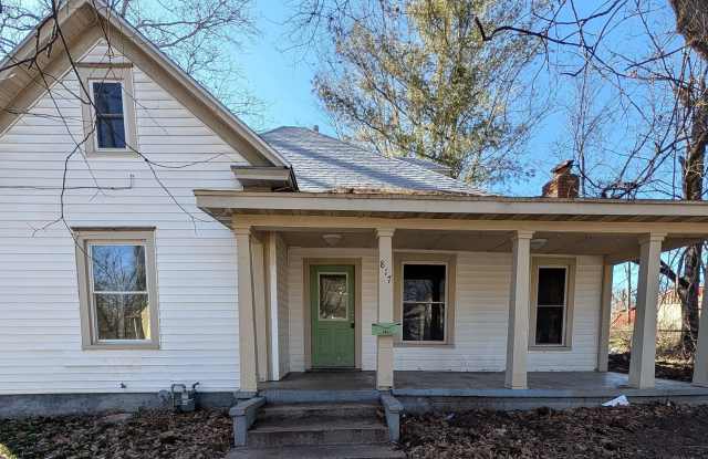 817 South Newton Avenue photos photos