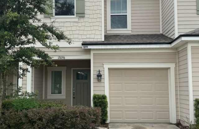 3/2.5 Townhome For Rent in the newer community of Annie's Walk minutes from River City Marketplace! photos photos