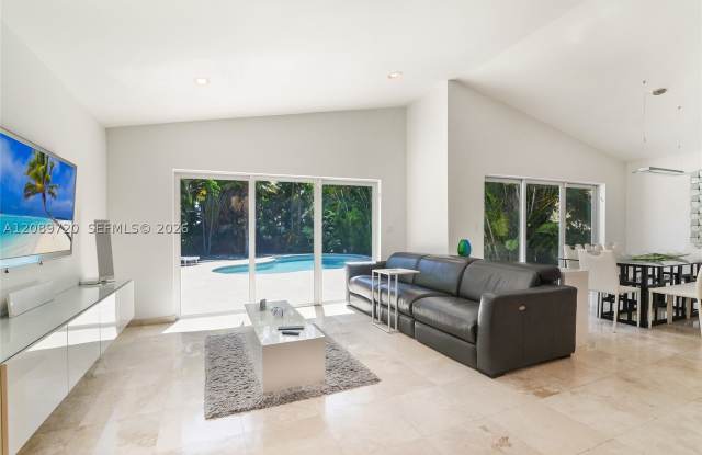 147 Golden Beach Dr Gallery 4