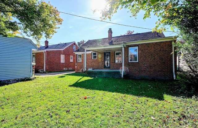 3-Bedroom Brick Home with Detached Garage in South Euclid Gallery 4