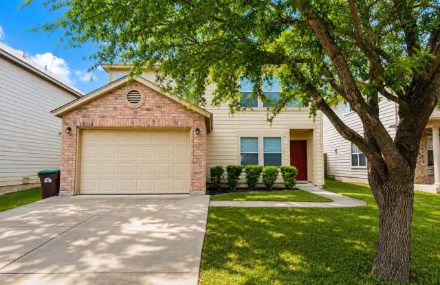 Lovely 3 Bedroom 2.5 Bath with easy access to shopping, schools, I‑1604, I‑410, Hwy 151, SeaWorld, and Lackland AFB. photos photos