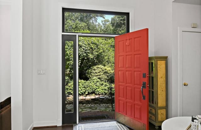 11101 ELMVIEW PLACE Gallery 4