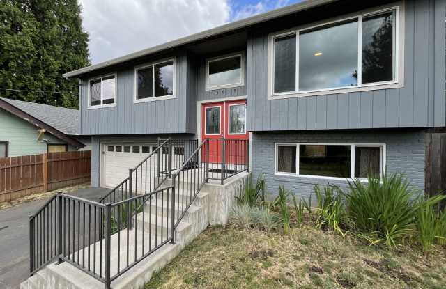 Spacious Milwaukie Home with Bonus Room, Large Fenced Yard and Shed/Workshop photos photos