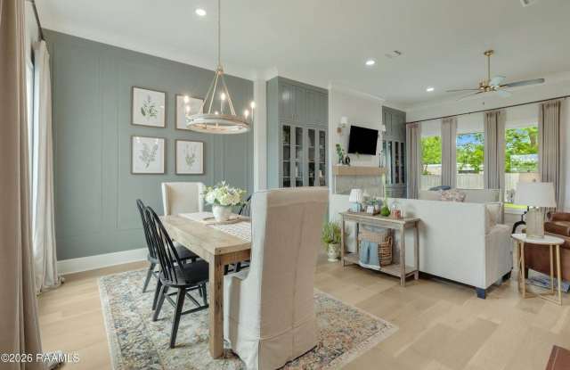 100 Sanctuary Lane Gallery 4