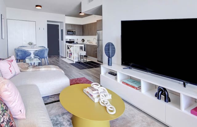 Alea Miami Gallery 4